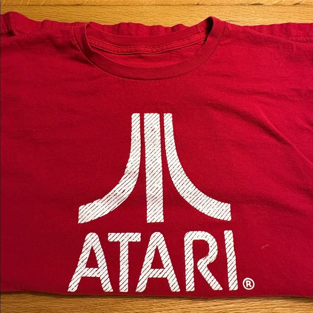 Atari Logo Graphic Tee - Red - Picture 3 of 3